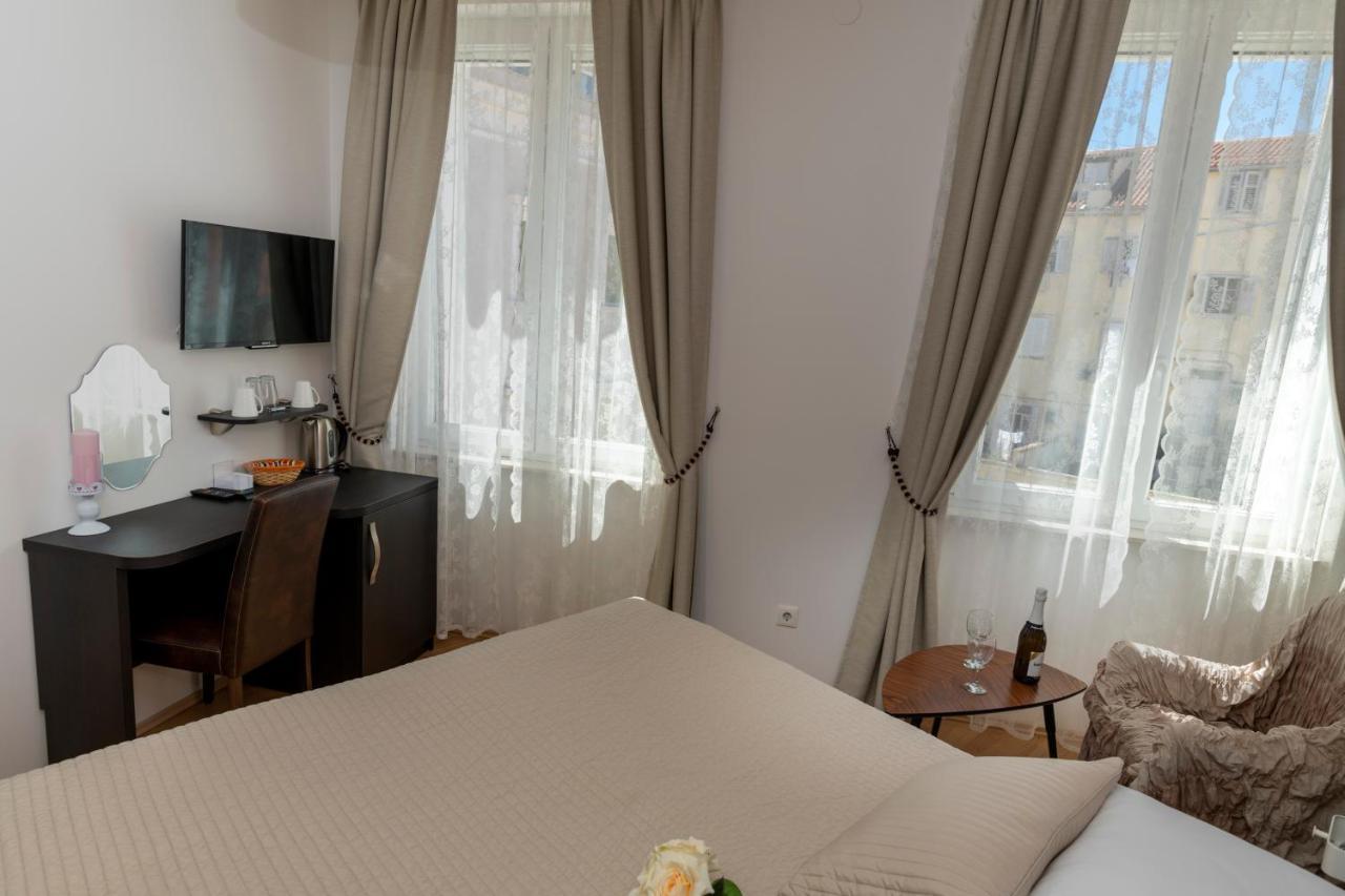 Deluxe Collection Hotel Kastel Split Exteriör bild
